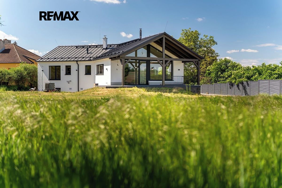 Prodej rodinného domu 167 m², pozemek 830 m²